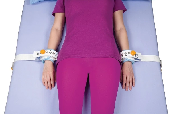 Zadržiavacie popruhy na ruky pre pacientov