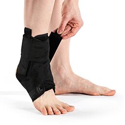 Bandáž imobilizujúca členkový kĺb STS 603