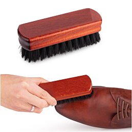 Drevená kefa na čistenie topánok s mäkkými štetinami Brush, 12 cm, čierna