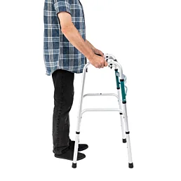 Stabilné skladacie chodítko pre seniorov a osoby so zníženou pohyblivosťou – HUGO