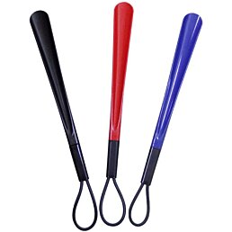 Plastový obuvák na topánky s gumeným pútkom, 47x4 cm