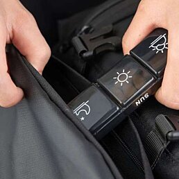 Týždenný dávkovač liekov Leki, čierny - Náhľad