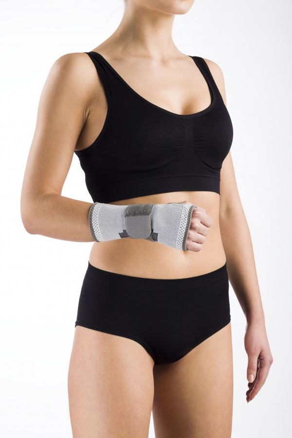 Elastická bandáž na zápästie OSN 407