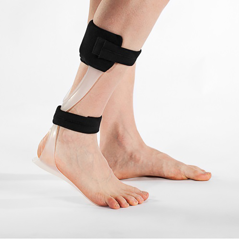 Ortéza členku anatomicky tvarovaná