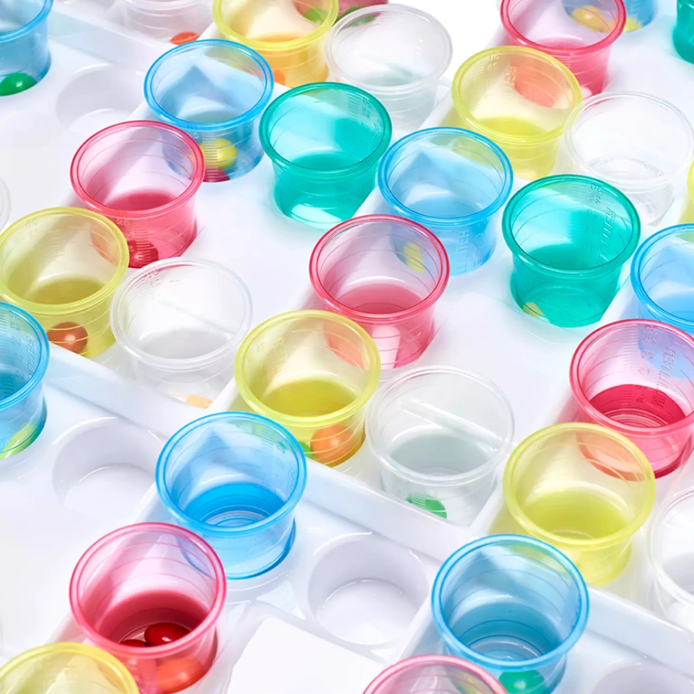 Plastový pohárik na dávkovanie liekov 30 ml