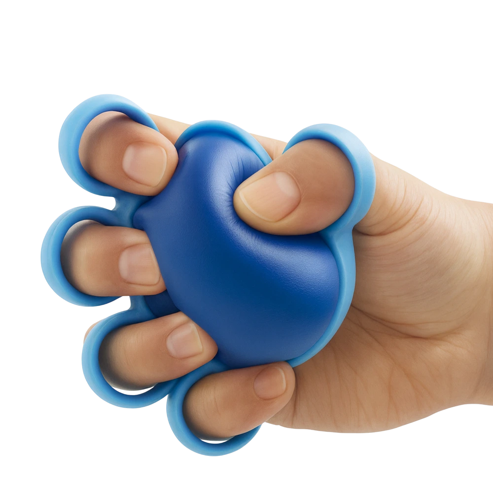 Cvičenie s tréningovou loptou na posilňovanie rúk