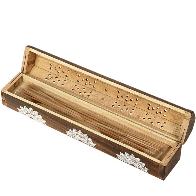 Drevený stojan na vonné tyčinky Truhlica – otvorený pohľad