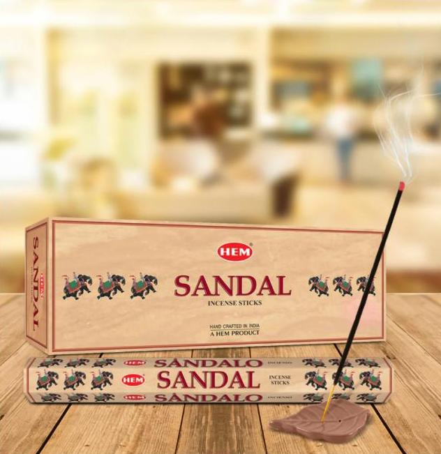 HEM aromatické tyčinky – detail pri používaní