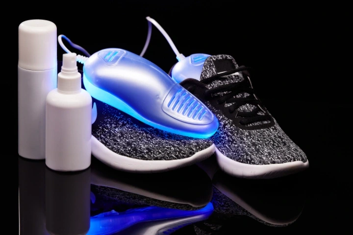 Sušičky obuvi sú vynikajúcim pomocníkom vo chvíľach, keď potrebujete mať topánky čo najrýchlejšie suché.